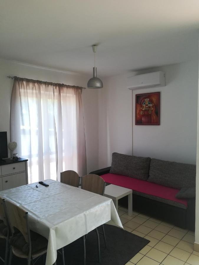 Apartments Eliva Umag Extérieur photo